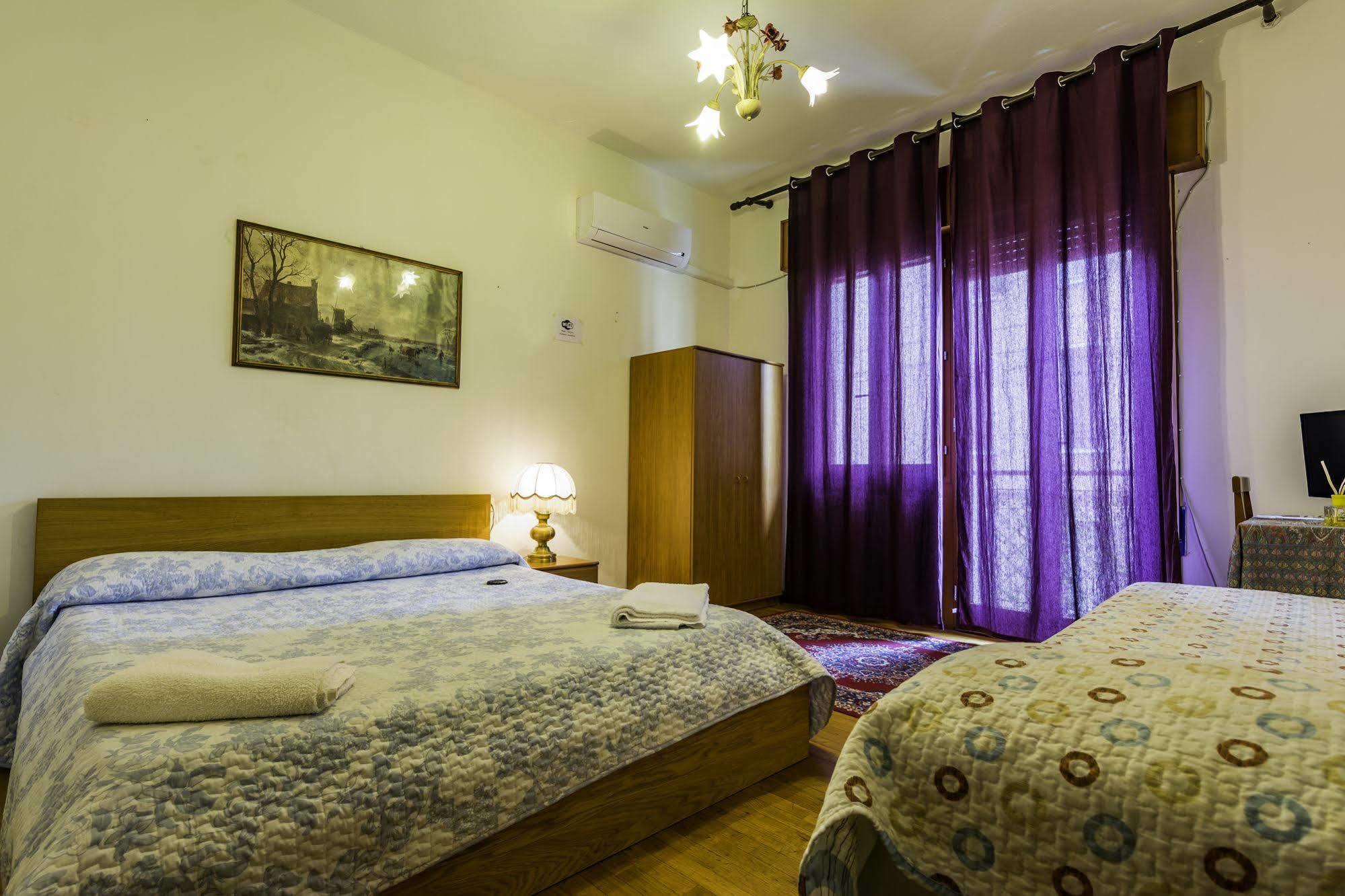 B&B Col Moschin Mestre Luaran gambar